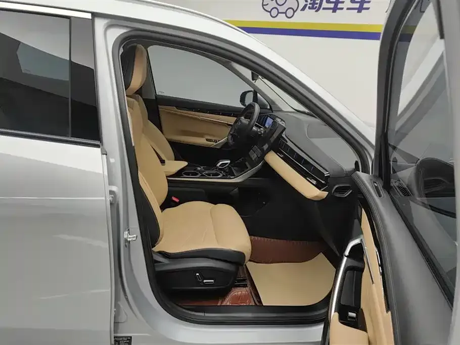 Geely Boyue L 2024 из CN, фото 9