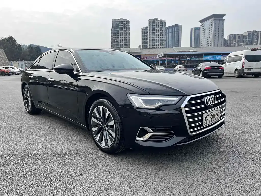 Audi A6L — фото 5