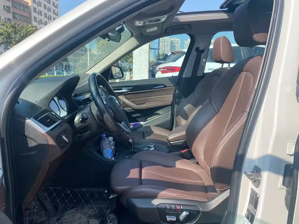 BMW X1 2022 из CN, фото 3