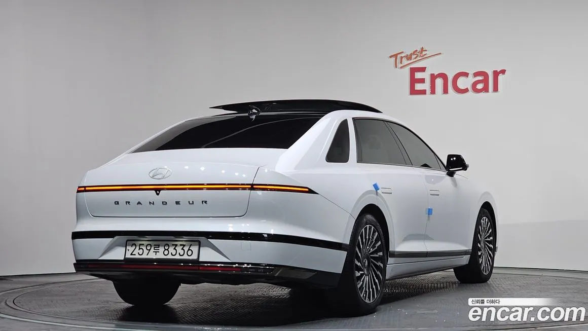 Hyundai Grandeur 2023 из KR, фото 9
