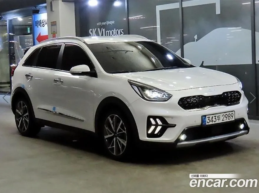 Kia Niro — фото 1