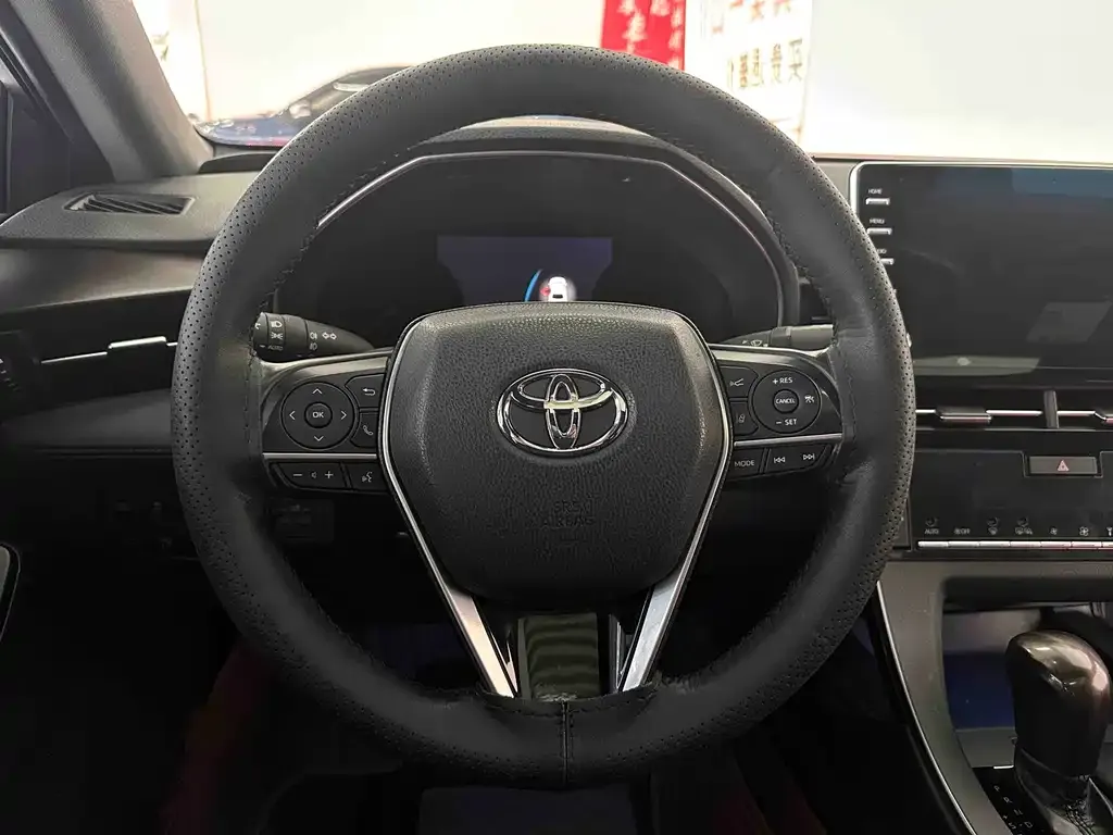 Toyota Avalon 2022 из CN, фото 6