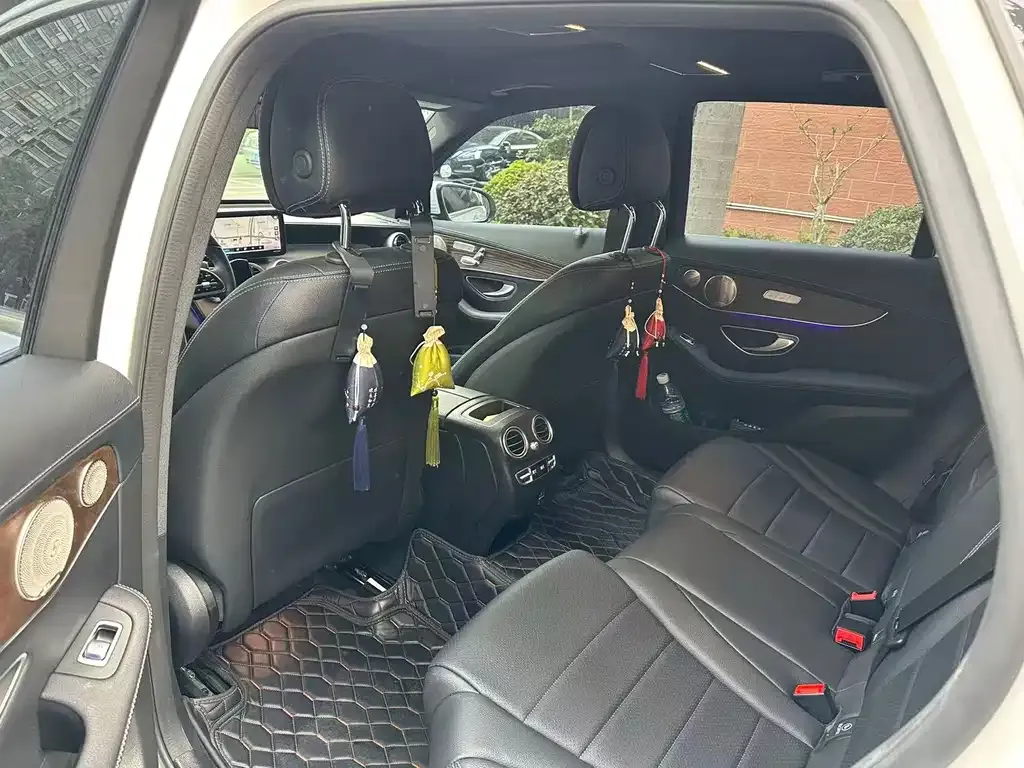 Mercedes-Benz GLC 2023 из CN, фото 3