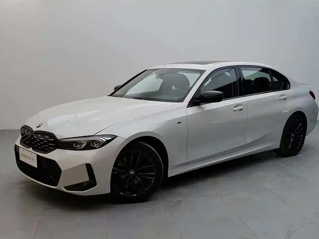 BMW 3 Series 2023 из CN, фото 1