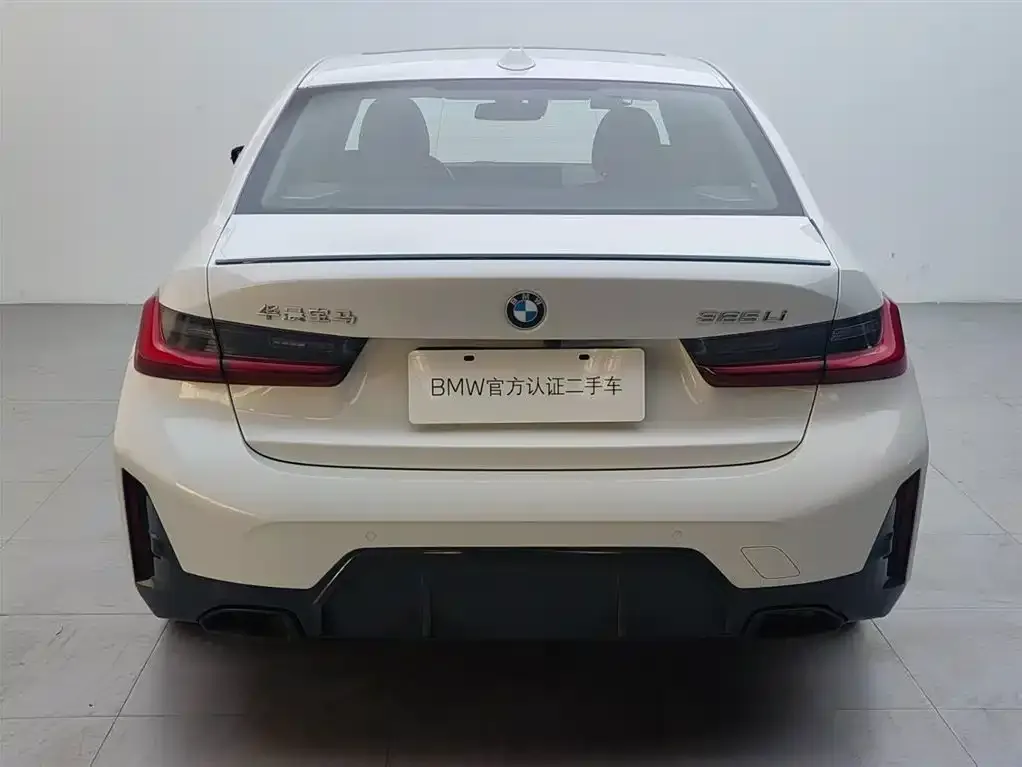 BMW 3 Series 2023 из CN, фото 4