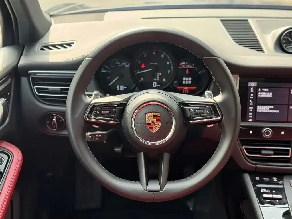 Porsche Macan 2024 из CN, фото 4