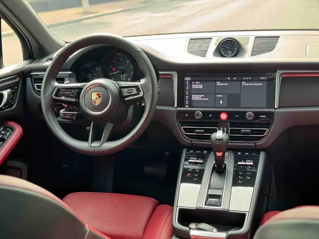 Porsche Macan 2024 из CN, фото 3