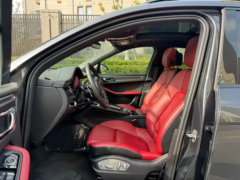 Porsche Macan 2024 из CN, фото 5