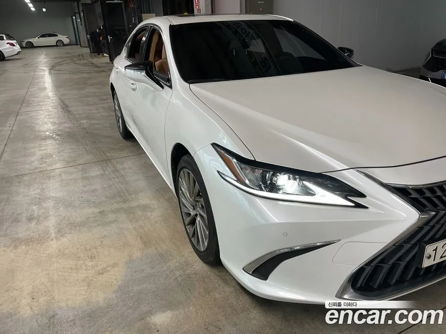 Lexus ES 2024 из KR, фото 8