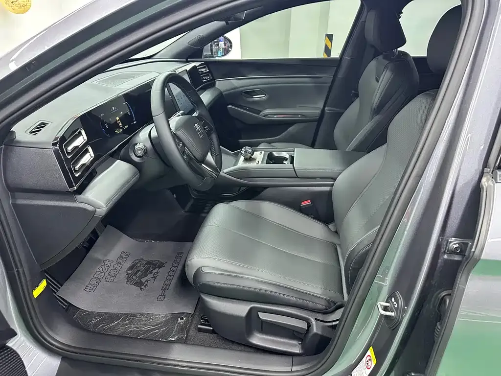 BYD Qin L 2025 из CN, фото 6