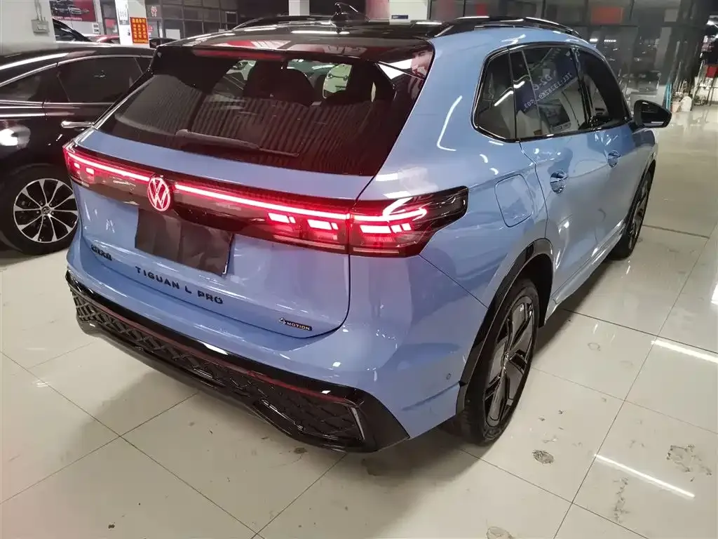Volkswagen Tiguan L 2024 из CN, фото 7