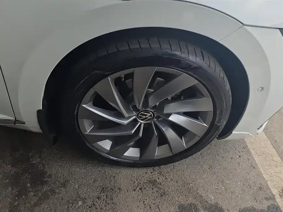 Volkswagen CC 2022 из CN, фото 9