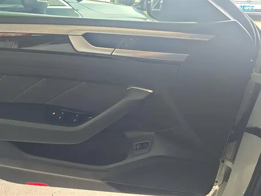 Volkswagen CC 2022 из CN, фото 3