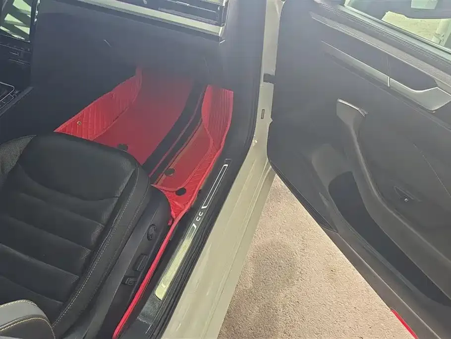 Volkswagen CC 2022 из CN, фото 5