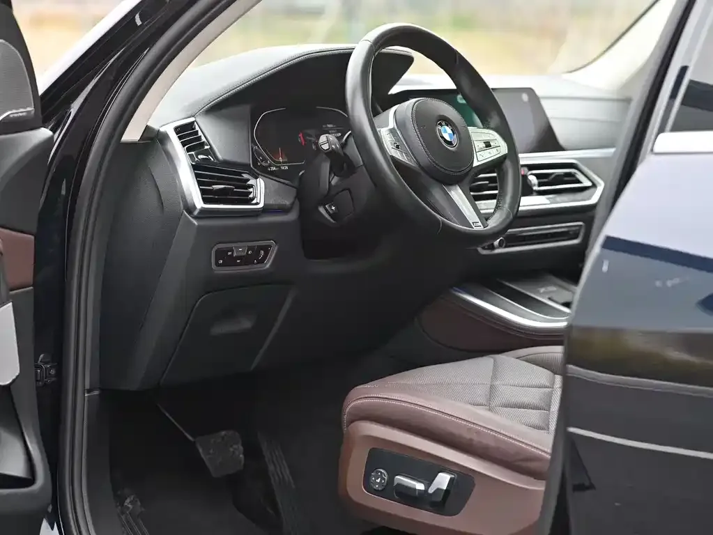 BMW X5 2022 из CN, фото 2