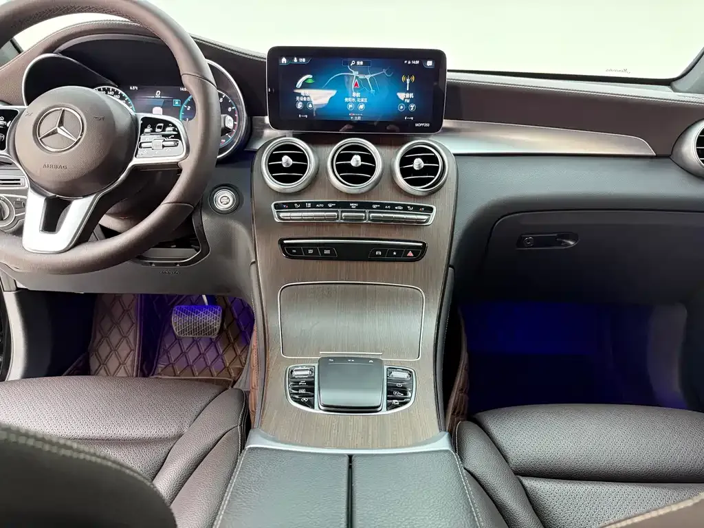 Mercedes-Benz GLC 2021 из CN, фото 8