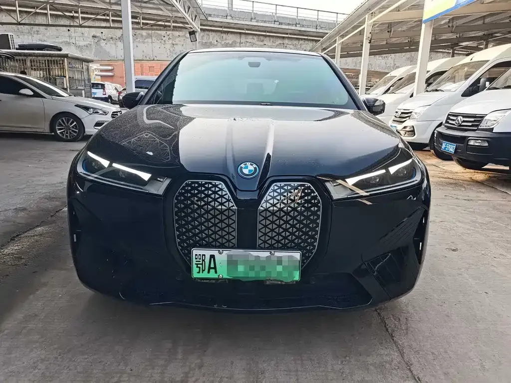 BMW iX 2023 из CN, фото 6