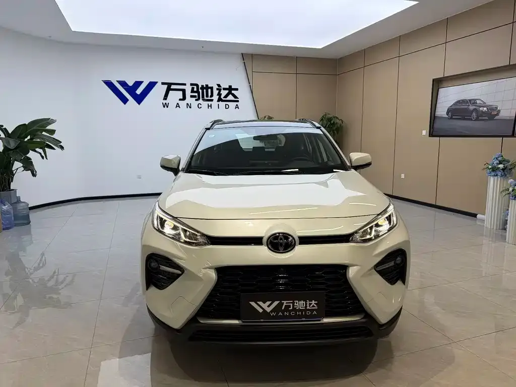 Toyota Wildlander 2023 из CN, фото 1