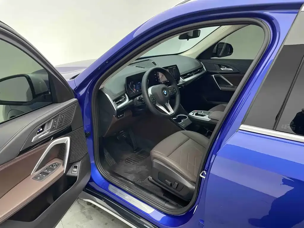 BMW X1 2023 из CN, фото 8