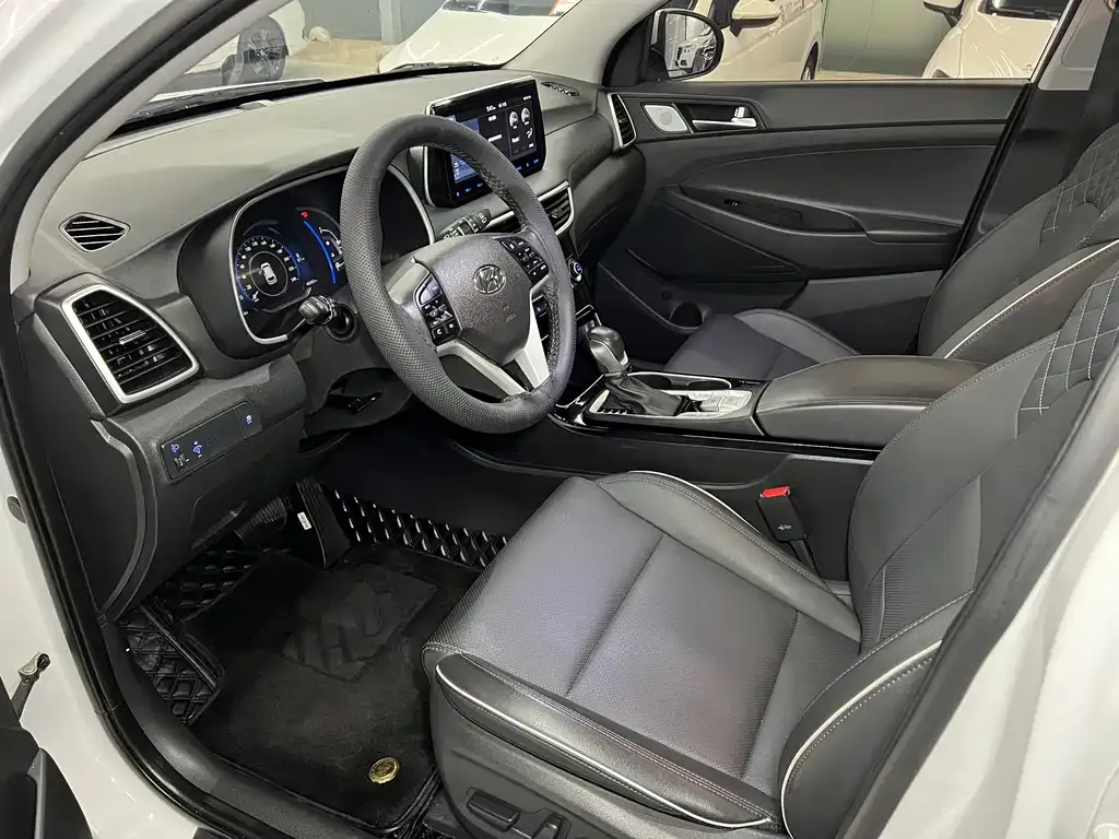 Hyundai Tucson 2021 из CN, фото 5
