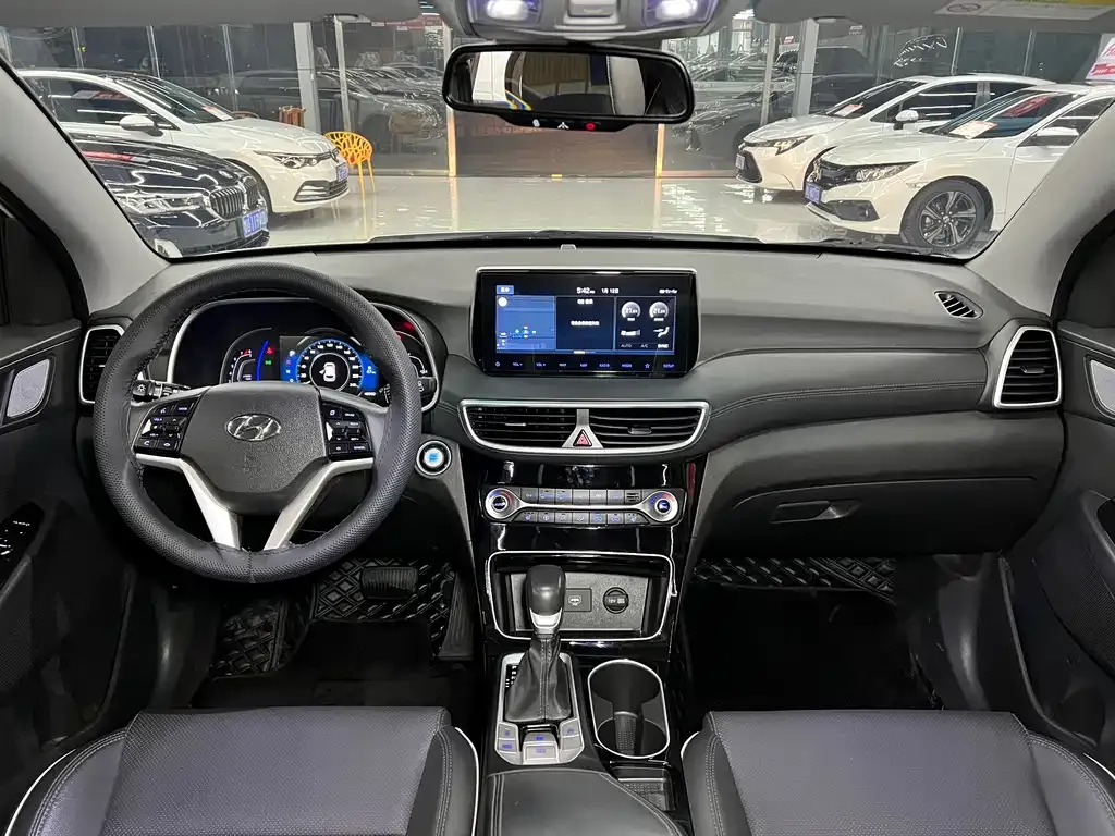 Hyundai Tucson 2021 из CN, фото 3