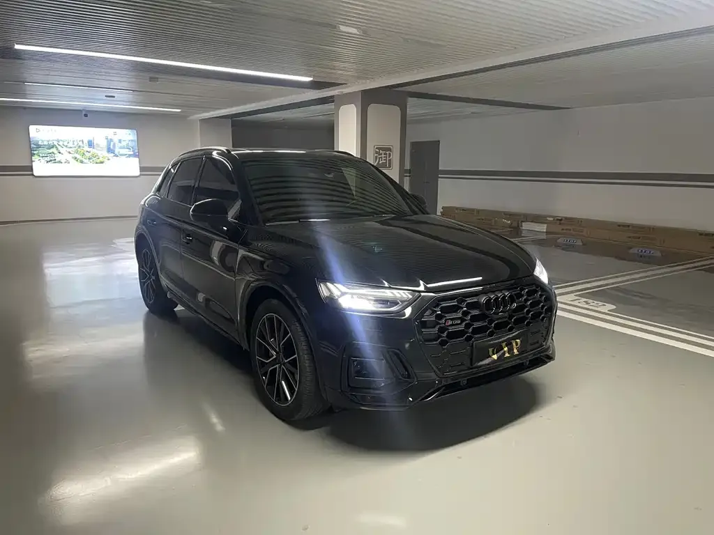 Audi SQ5 2022 из CN, фото 6