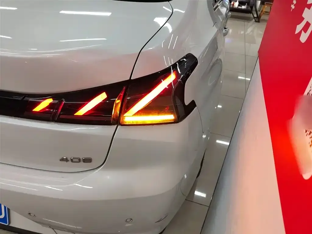 Peugeot 408 2024 из CN, фото 9