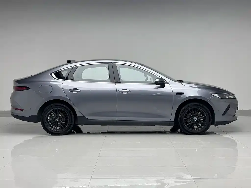 BYD Qin PLUS 2025 из CN, фото 4