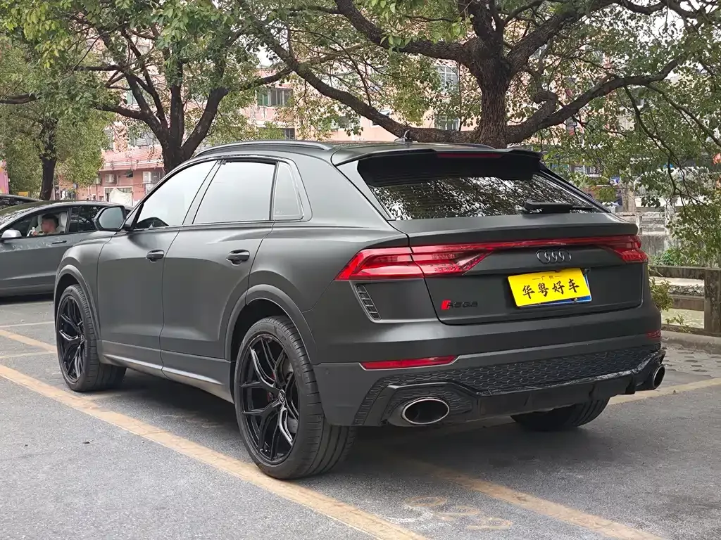 Audi RS Q8 2021 из CN, фото 9