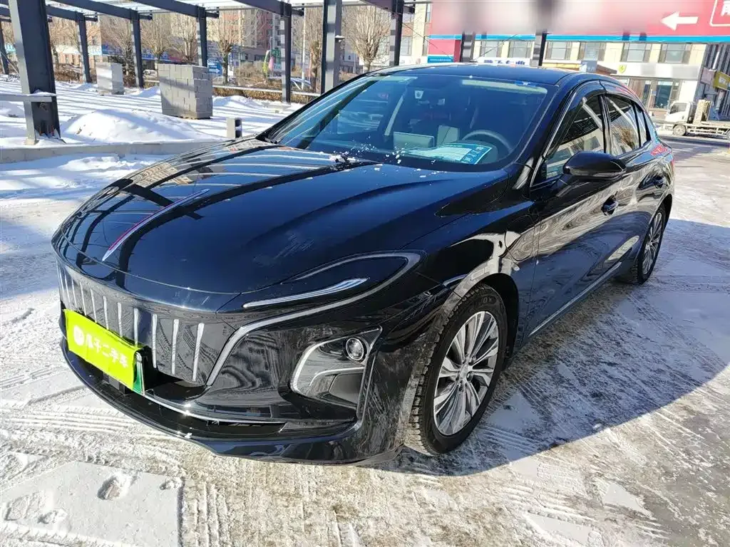 Hongqi E-QM5 2024 из CN, фото 1