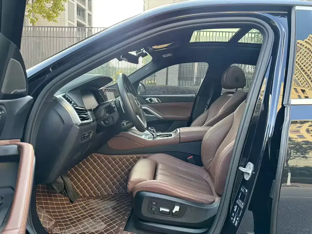 BMW X6 2022 из CN, фото 10
