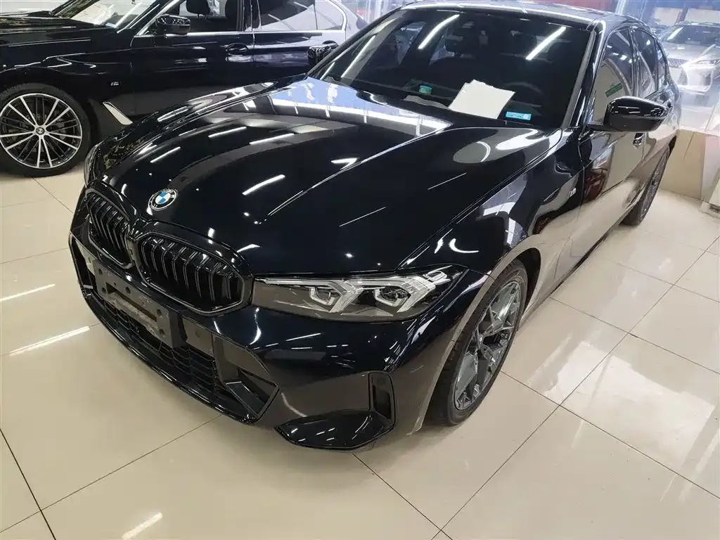 BMW 3 Series 2025 из CN, фото 2