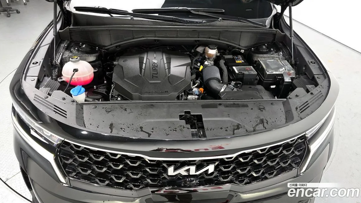 Kia Sorento — фото 6