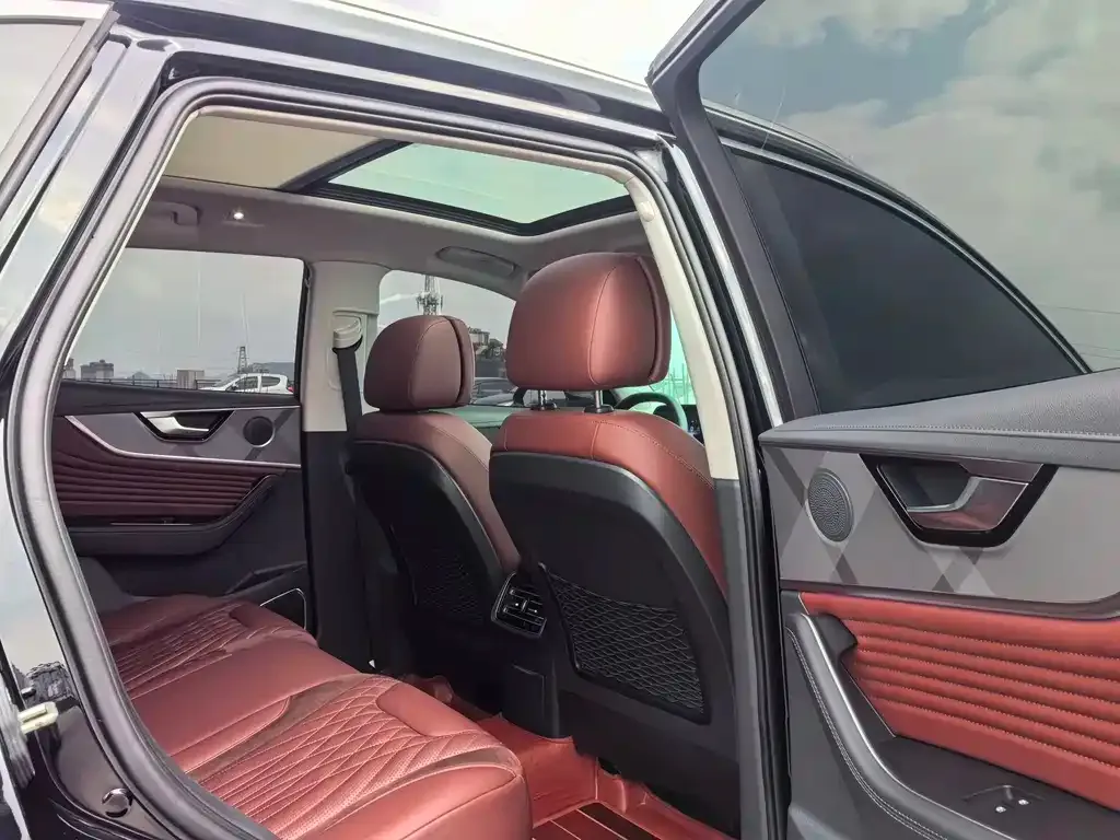 Hongqi HS5 2022 из CN, фото 3