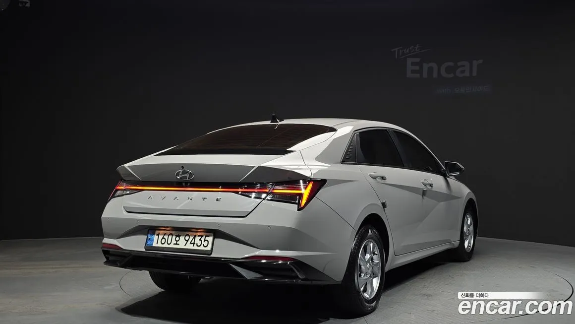 Hyundai AVANTE 2021 из KR, фото 4