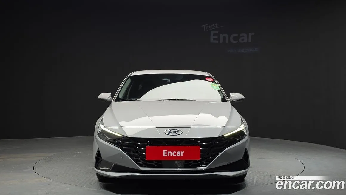 Hyundai AVANTE 2021 из KR, фото 2