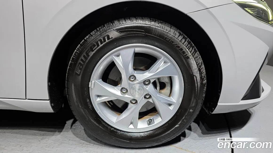 Hyundai AVANTE 2021 из KR, фото 8