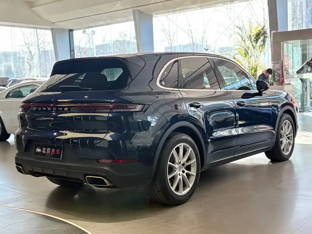 Porsche Cayenne 2024 из CN, фото 2