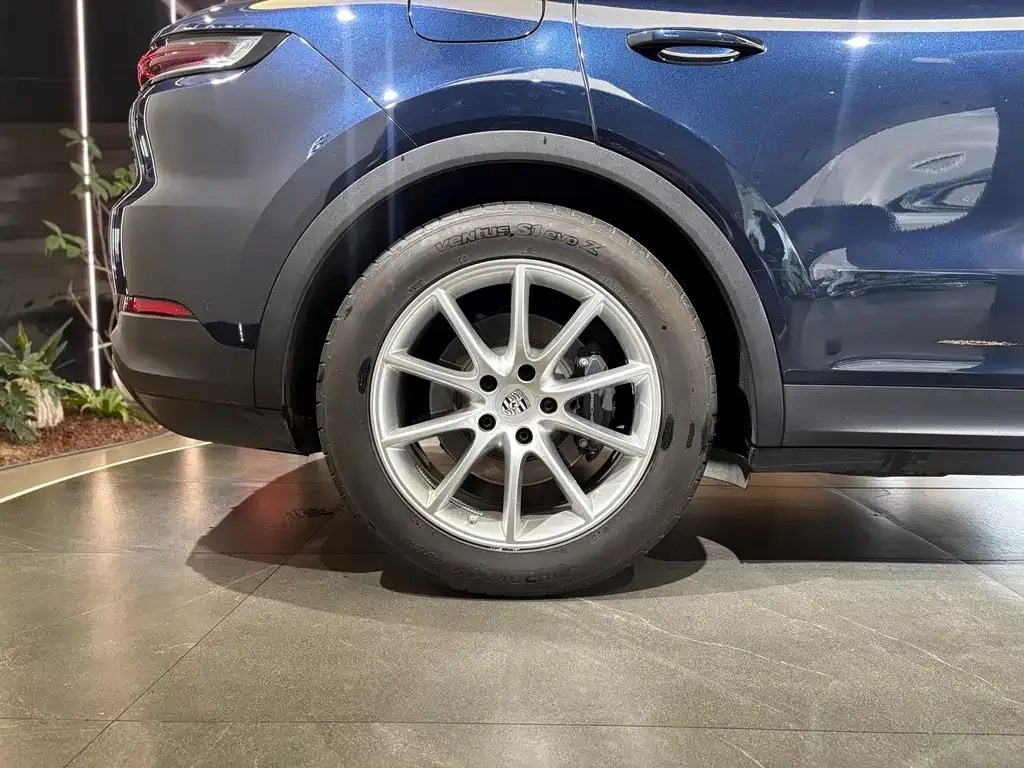 Porsche Cayenne 2024 из CN, фото 8