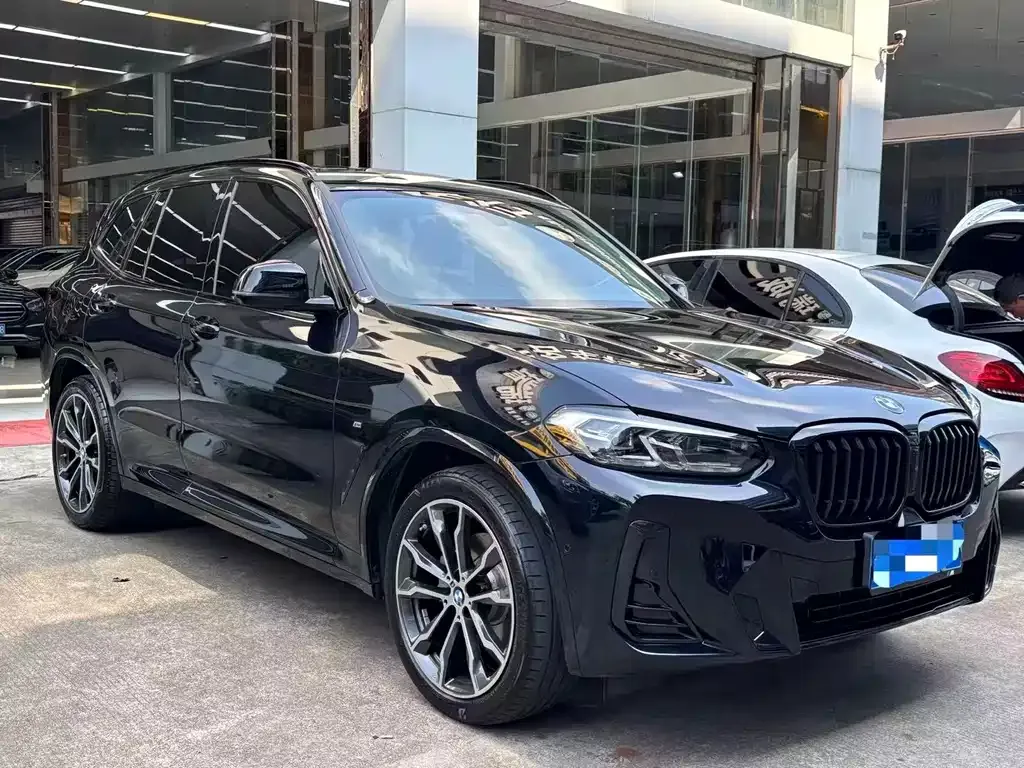 BMW X3 — фото 8