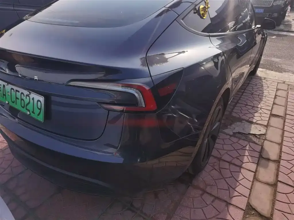 Tesla Model 3 2024 из CN, фото 4
