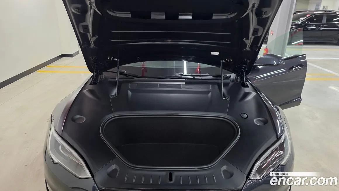 Tesla Model S 2026 из KR, фото 6