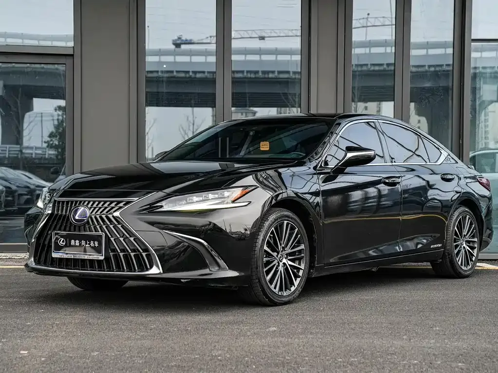 Lexus ES 2022 из CN, фото 1