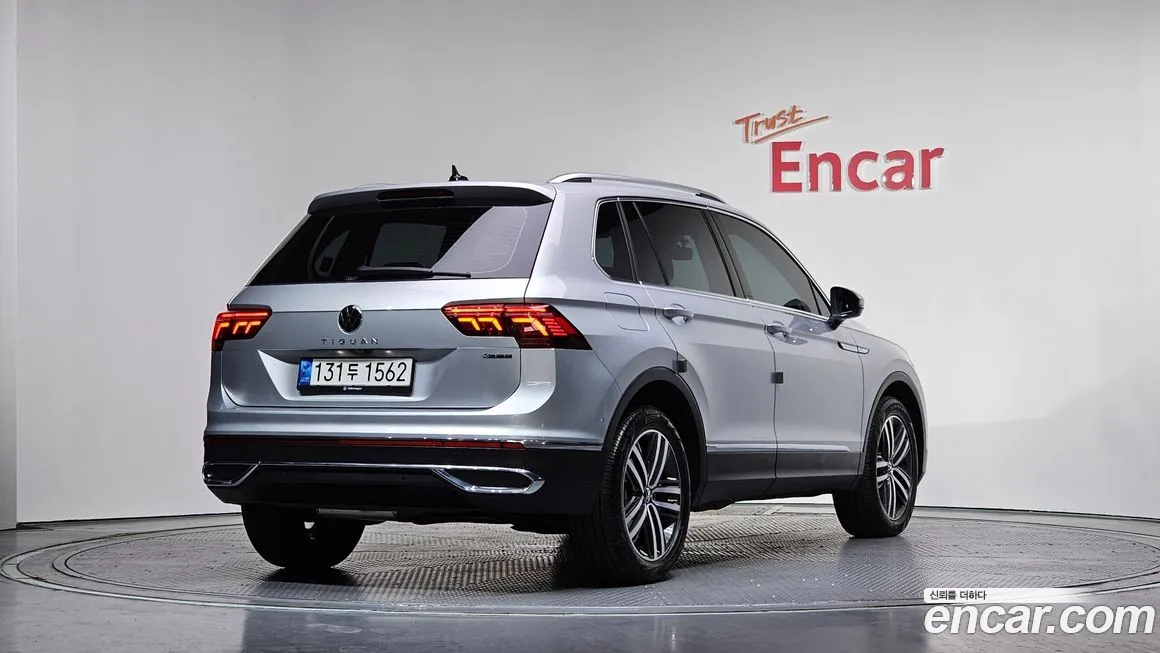 Volkswagen Tiguan 2022 из KR, фото 3