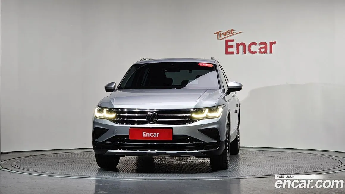Volkswagen Tiguan 2022 из KR, фото 2