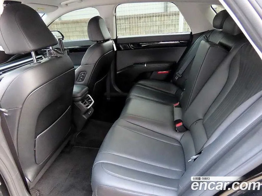 Hyundai Grandeur 2023 из KR, фото 4