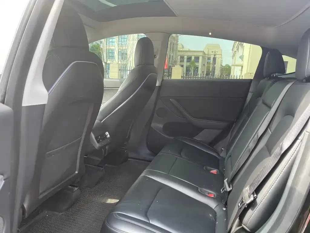 Tesla Model Y 2022 из CN, фото 3