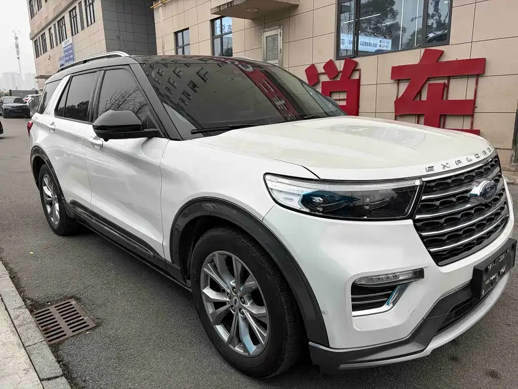 Ford Explorer 2021 из CN, фото 9