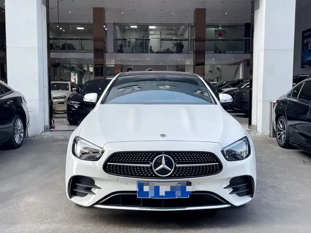 Mercedes-Benz E-Class 2021 из CN, фото 2