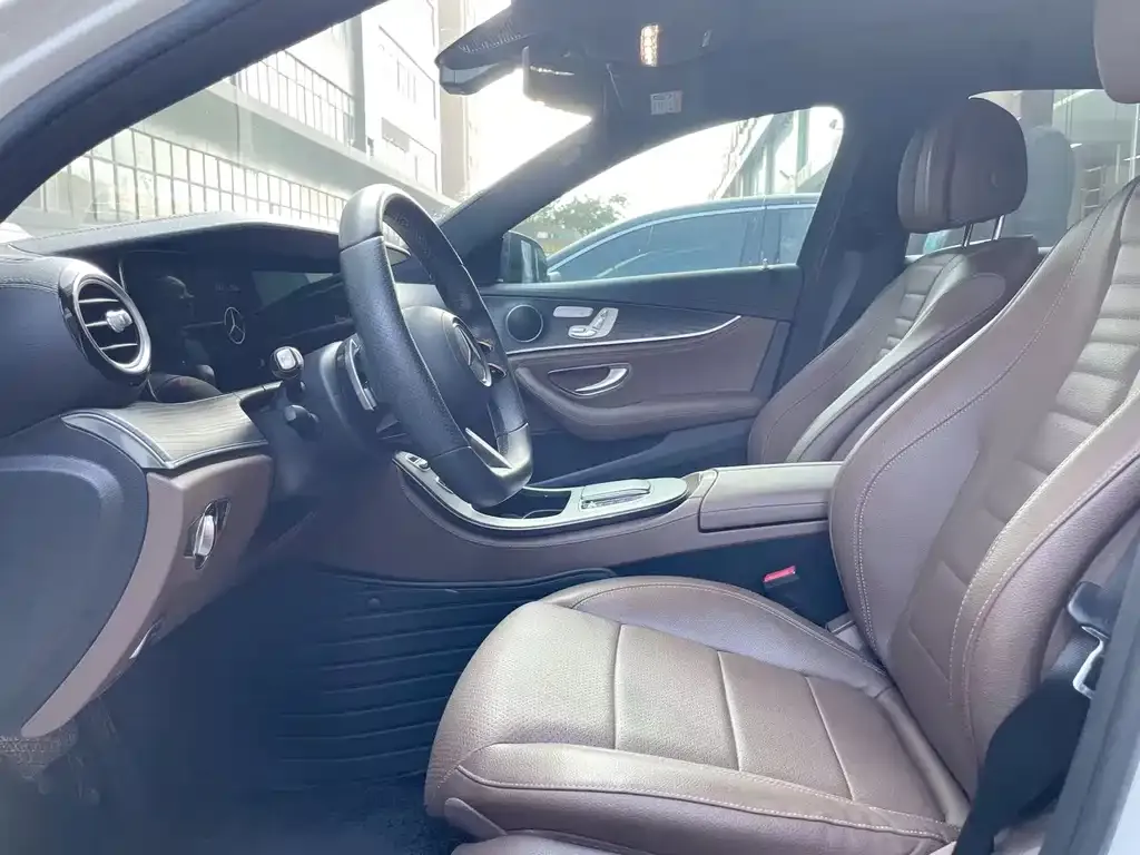 Mercedes-Benz E-Class 2021 из CN, фото 3